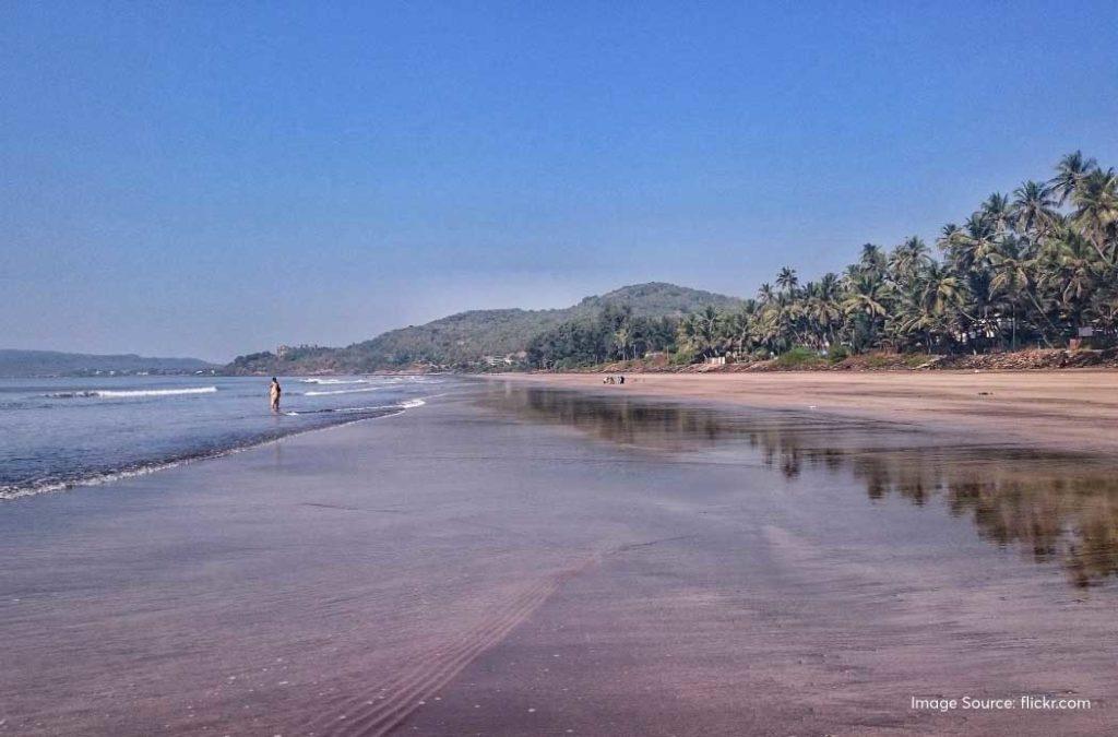 nagoan beach , places to visit in Alibaug