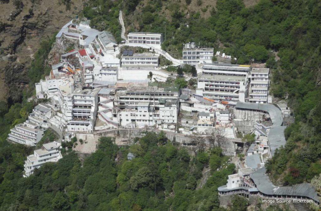 The Navratri 2022 celebration at the Vaishno Devi pilgrimage site is incomparable to any other place of worship. 