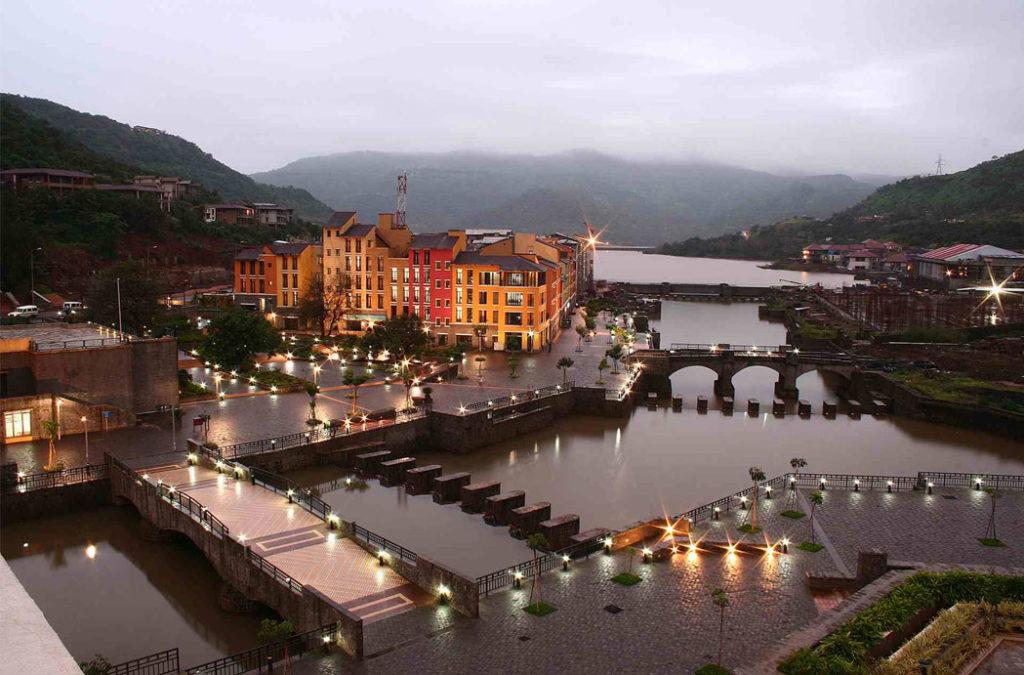Lavasa is one of the best hill stations in Maharashtra, Lavasa is a paradise for thrill seekers