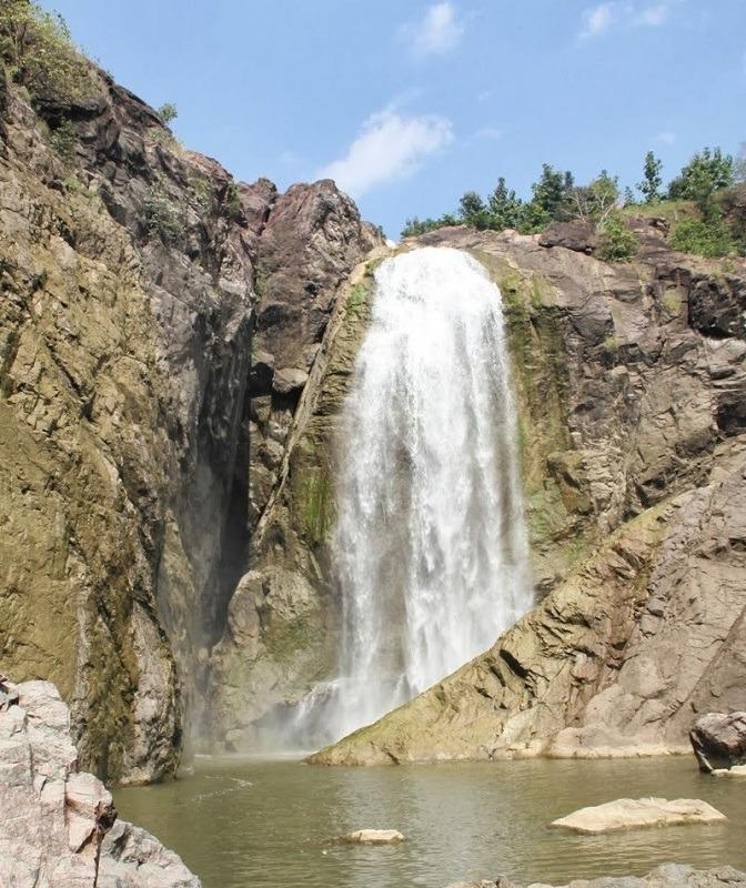 Gayathri Waterfalls is one of the best waterfalls in Telangana