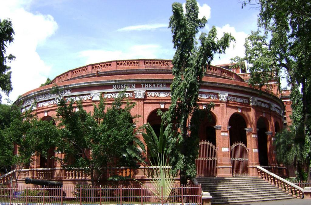 Known as one of the famous museums in Bangalore, it is home to various coins and sculptures