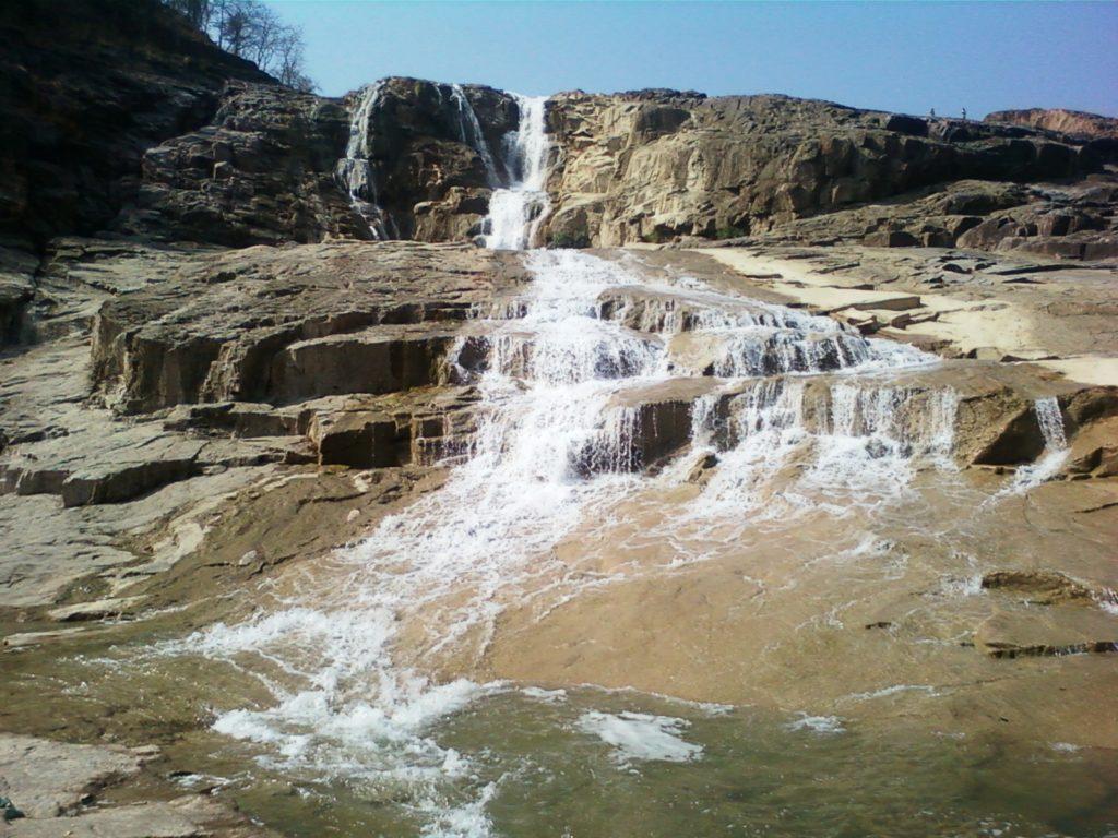 Kuntala Falls is one of the best waterfalls in Telangana

