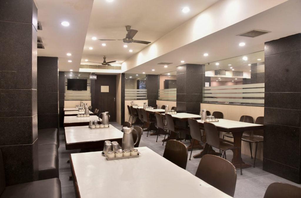 Rajhans restaurants in bhopal