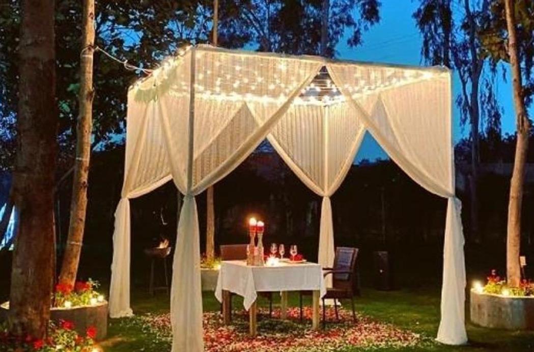 Explore These 9 Best Cafes In Gurgaon For A Delicious Experience