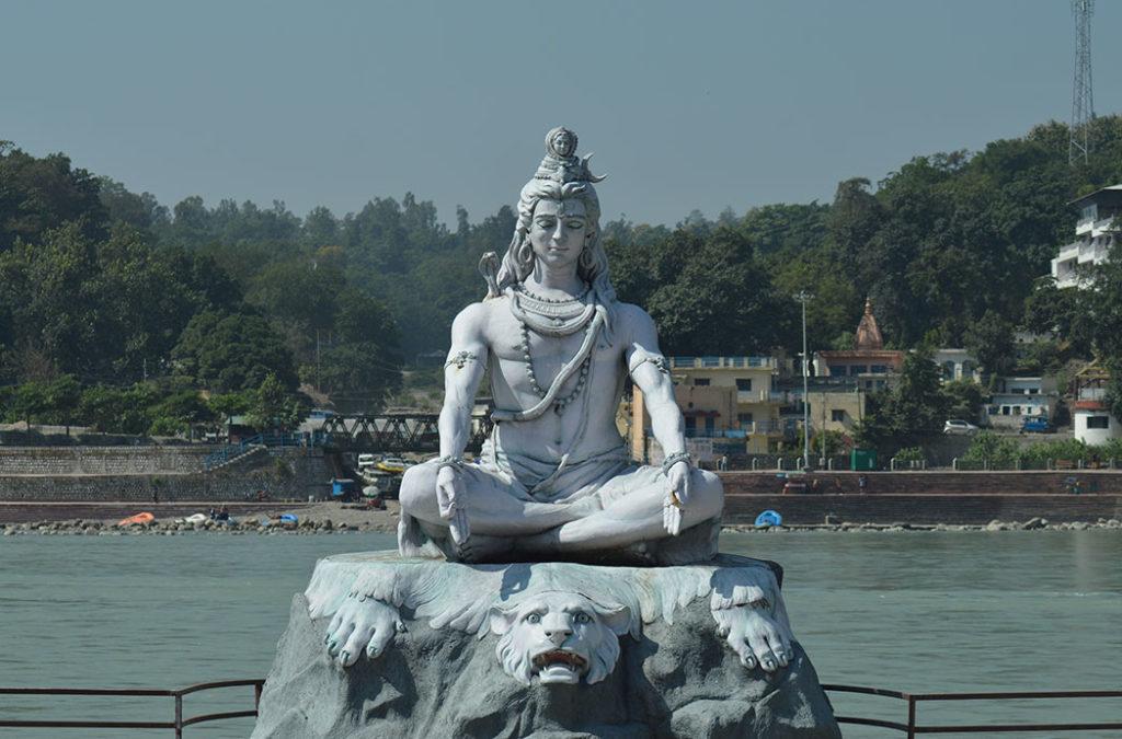 Lord Shiva Statue in Rishikesh- the best time to visit Rishikesh is all-year-round