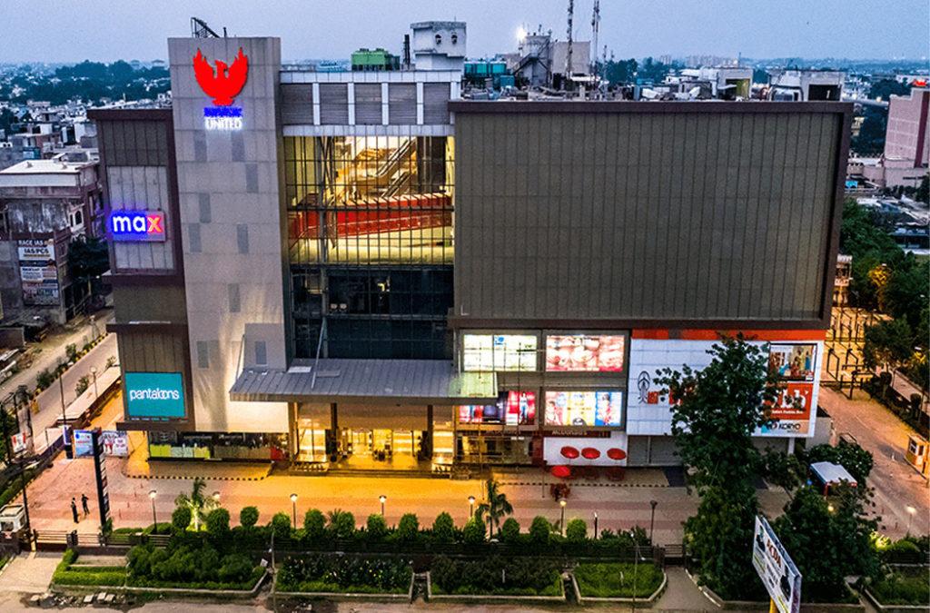 Phoenix United Lucknow is one of the best malls in Lucknow. 