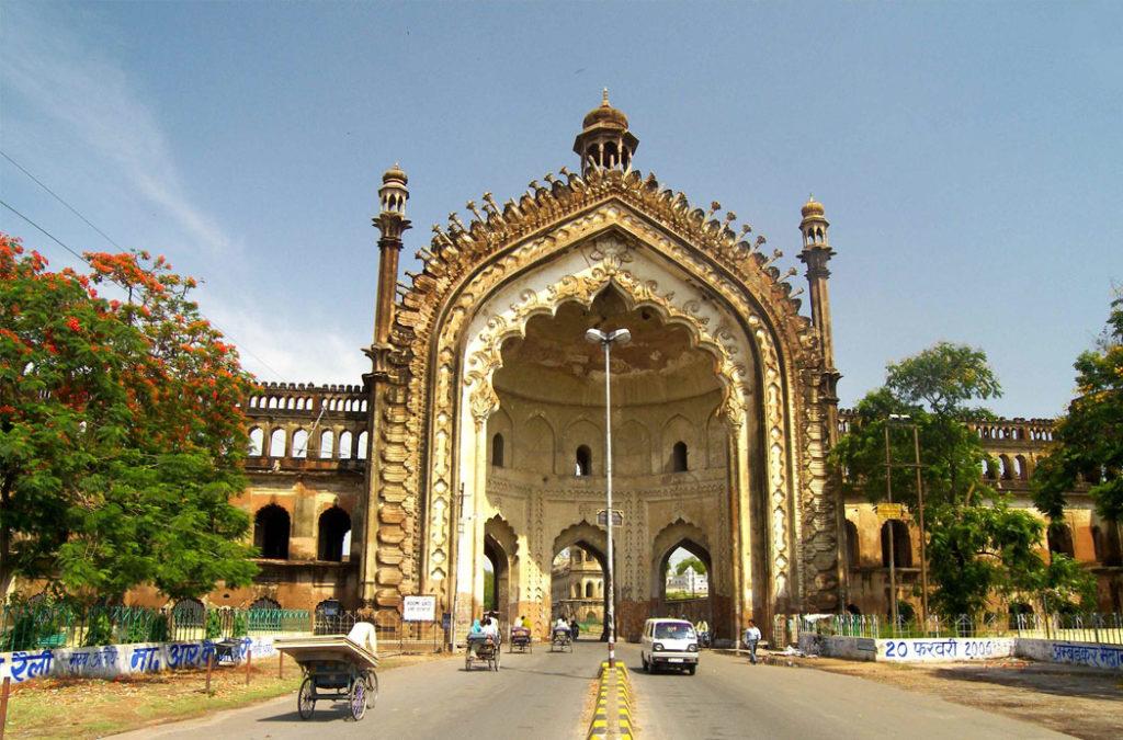Rumi Darwaza is one of the famous historical places in Lucknow 
