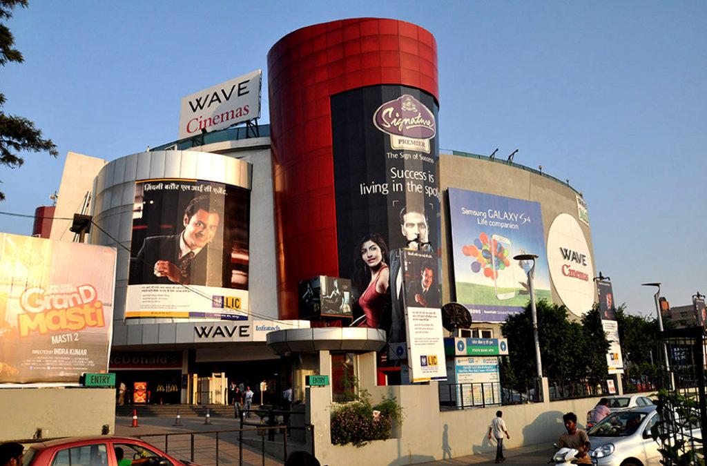 Wave Mall is one of the popular malls in Lucknow. 