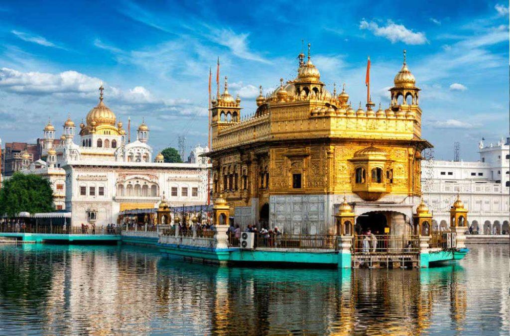 Amritsar is one of the best places to go to on this Republic Day 2023. 
