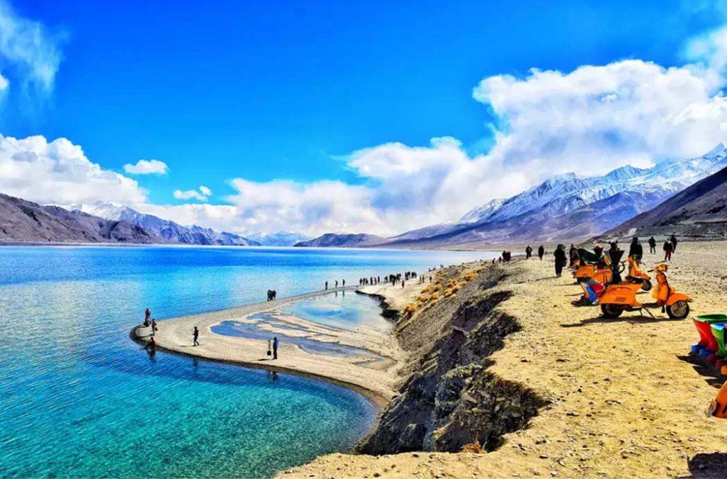 Include Pangong Lake in your Leh Ladakh itinerary