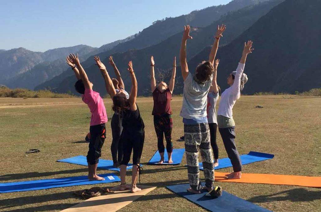 Anand Prakash Yoga Retreat invites curious minds from across the world and the class consists of people coming from different backgrounds, countries, races, and even religions! 