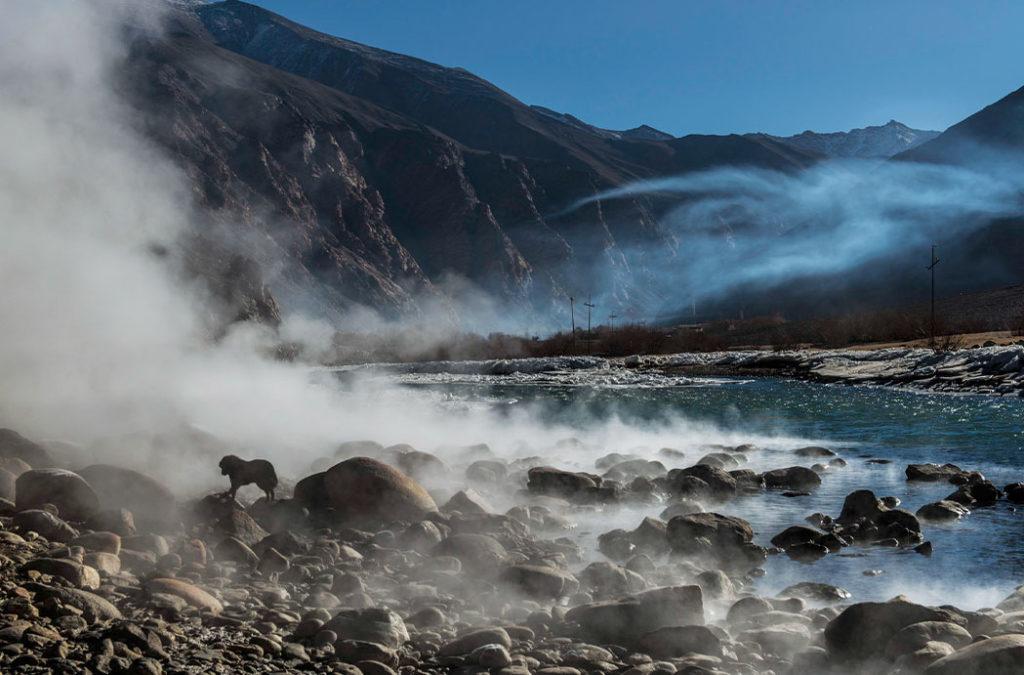 Surrounded by Lush greenery and pristine waters, Chumthang is one of the best Hot springs in India to discover. 