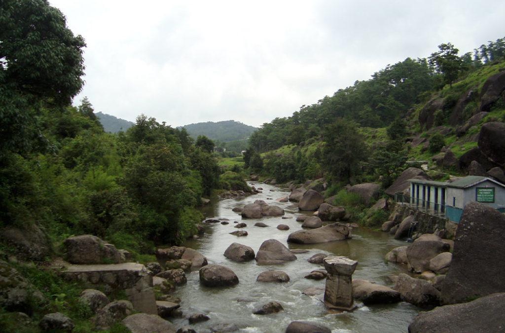Rishikund means ‘the pond of the sages’. When the River Ganga was not flowing through the Triveni Ghat region near Uttarkashi, a sage named Kubz built Rishikund