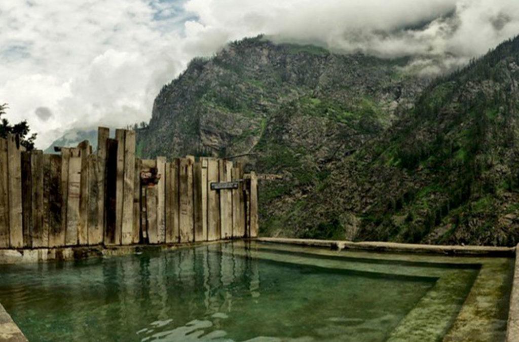 Kheer Ganga hot springs are present amidst the lofty Himalayan mountains in the Kullu region of Northern India.