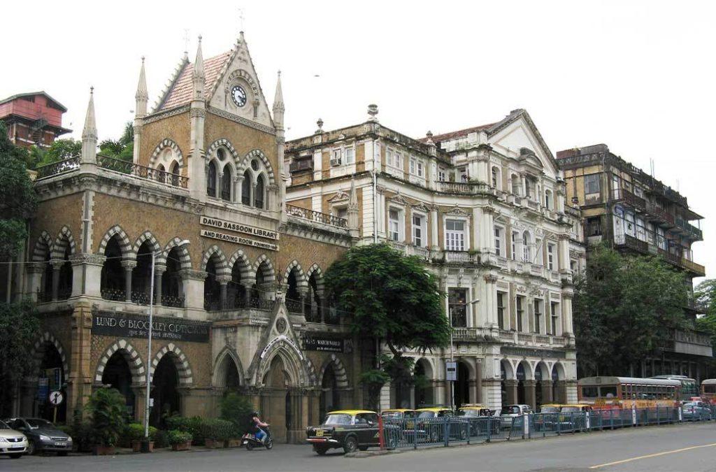 Like multiple libraries in India, the State Central Library has one of the finest architecture. 