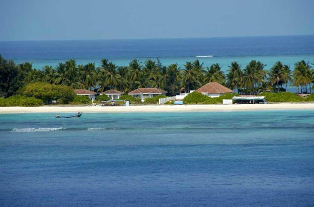 If you love seafood, then Kadmat Island is one of the best places to visit in Lakshadweep.