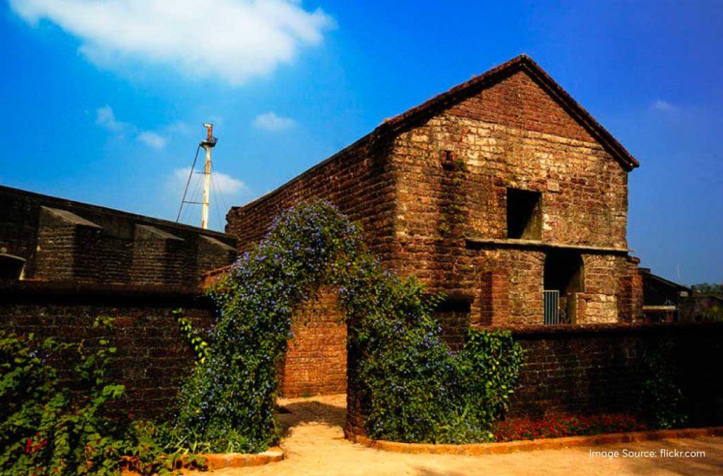 St. Angelo Fort is one of the Best Places to visit in Kannur