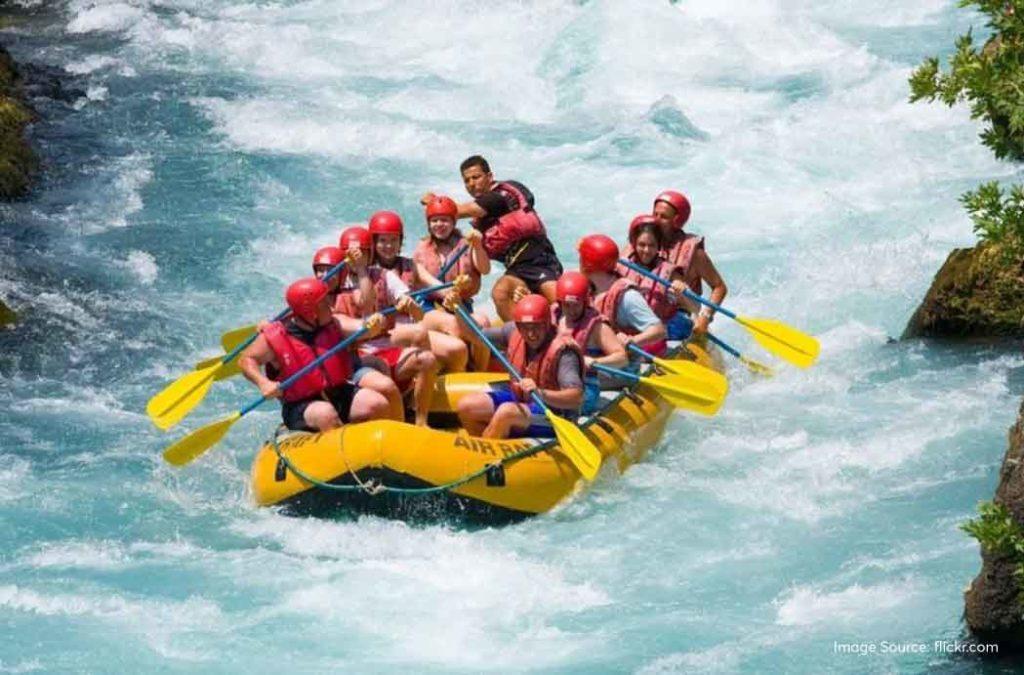 The Kundalika Lake is one of the best spots for white water rafting in India! 