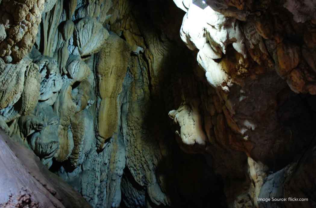 CAVES OF MEGHALAYA: UNVEILING THE UNDERGROUND MARVELS IN THE ABODE OF ...