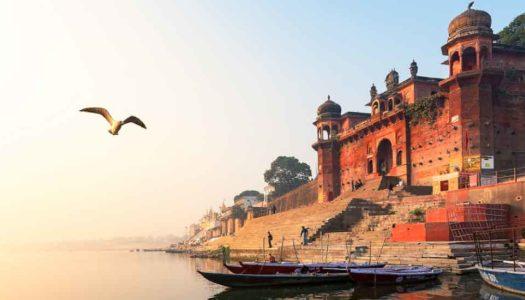 Ghats of Varanasi: A Visual Symphony of Religious Hymns and Rhythmic Waters