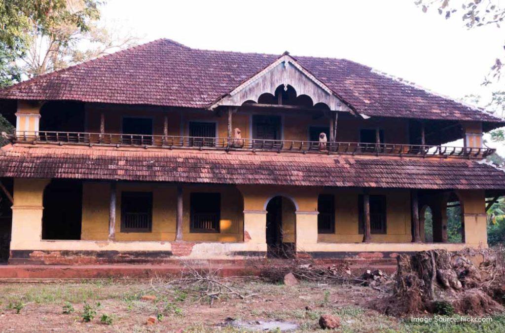 Nileshwaram is one of the main towns in the Kasaragod district.