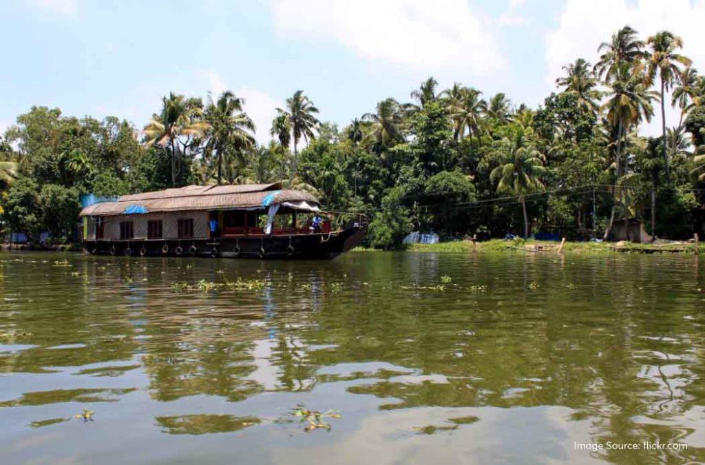 Backwaters of Kerala invite you for an enthralling journey