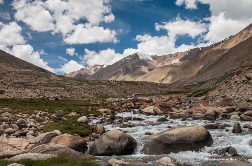 Explore one of the best valleys in India for a scenic journey