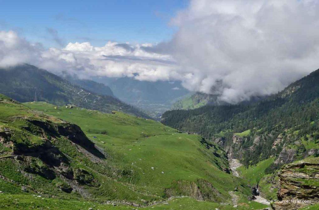 Explore one of the best valleys in India for a scenic journey