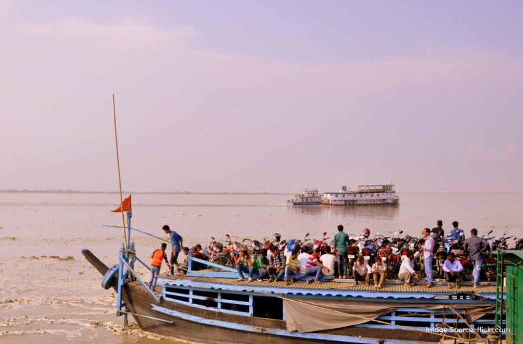 Ferry rides operate between Nimati Ghat, Jorhat to Majuli Island from 8:00 AM to 4:00 PM. 