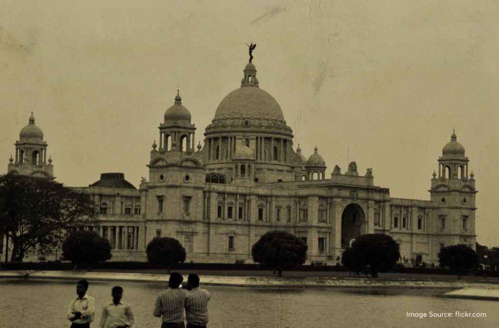 Visit Victoria Memorial for a great time