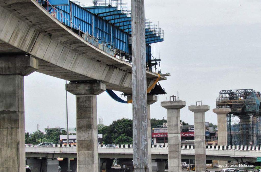 The orange line of Chennai Metro or line 4 is another extension of the Phase 2 construction plan and extends between Lighthouse to Poonamallee Bypass.