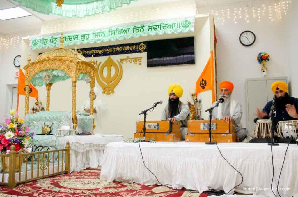 All through these celebrations, Gurudwaras play a central role.