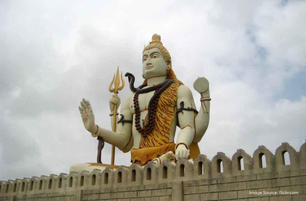 One of the main features of the temple is the huge statue of Lord Shiva in a seated posture