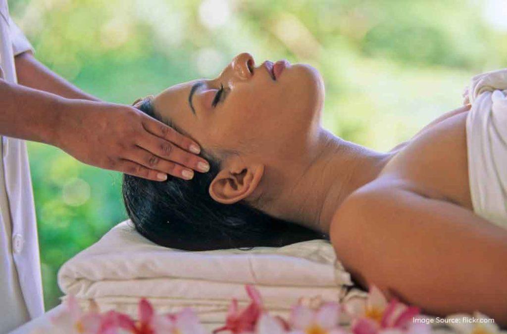 Nattika is one of the ideal Ayurvedic retreats in Kerala for those people who want to spend more time in the state and embrace the advantages of Ayurveda’s holistic healing. 