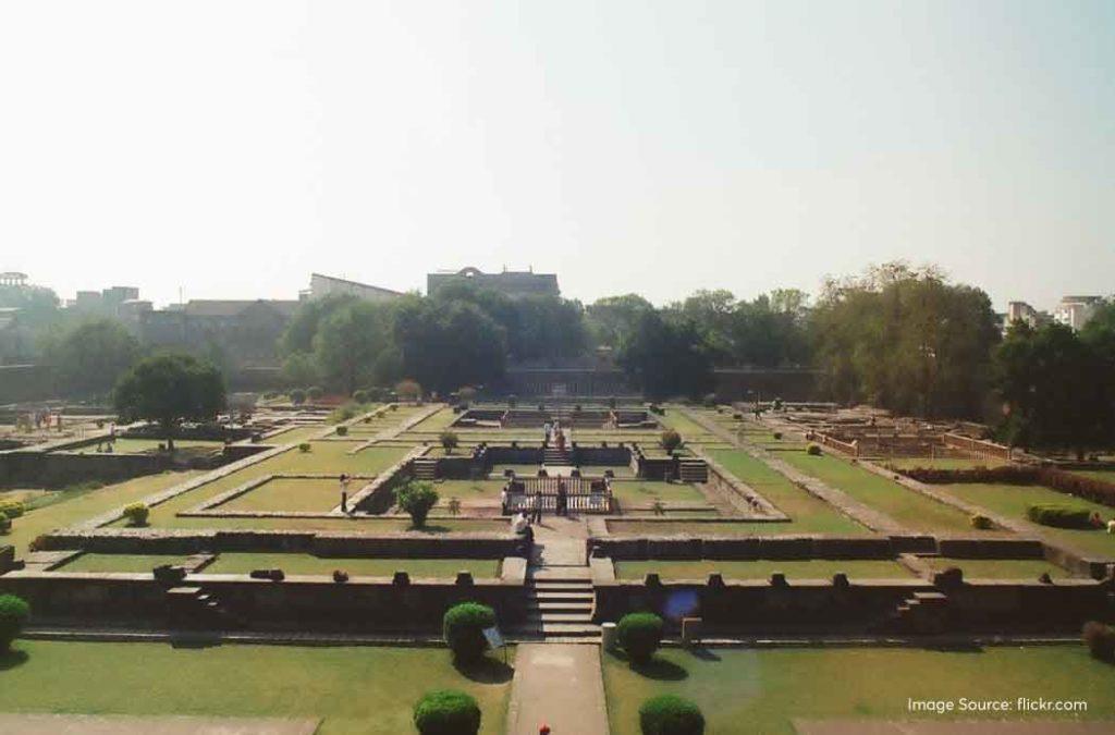 Shaniwar Wada was also surrounded by impressive lush green gardens. You can get a glimpse of these during your visit. 