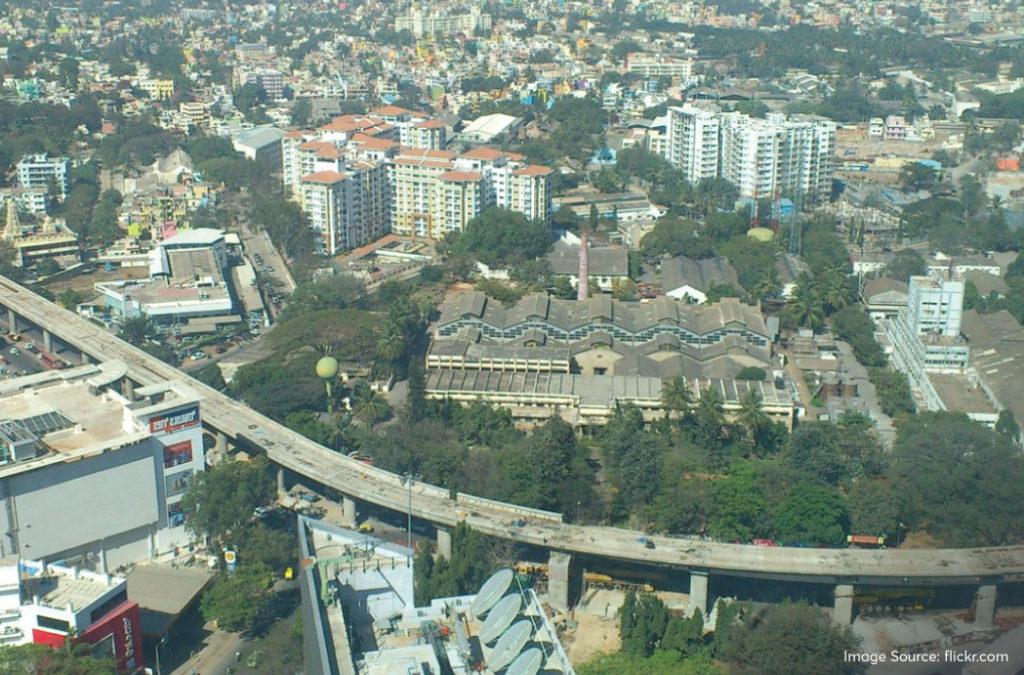 The green line of the Bangalore Metro is about 30.5 kms long and has 29 stations, out of which 26 stations are elevated and 3 are underground. 