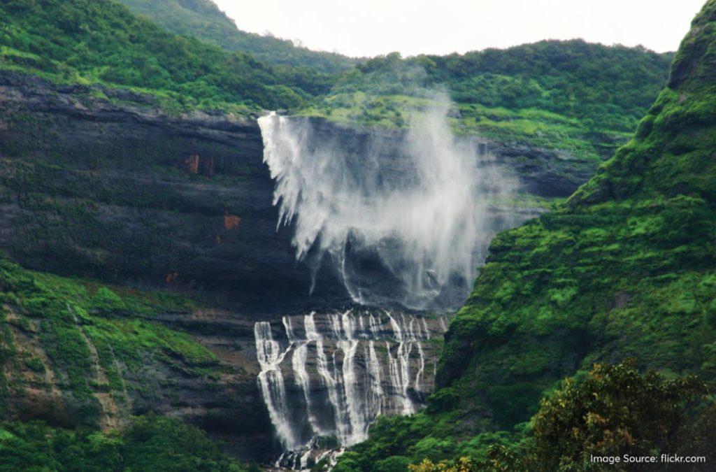 Check out the best monsoon treks in Maharashtra