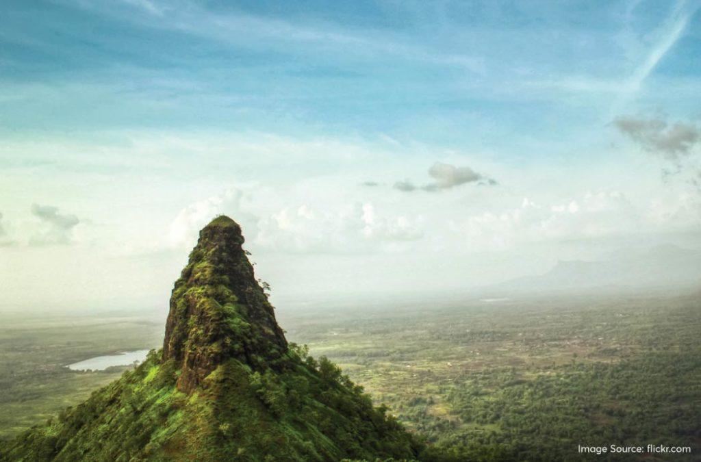 Check out the best monsoon treks in Maharashtra