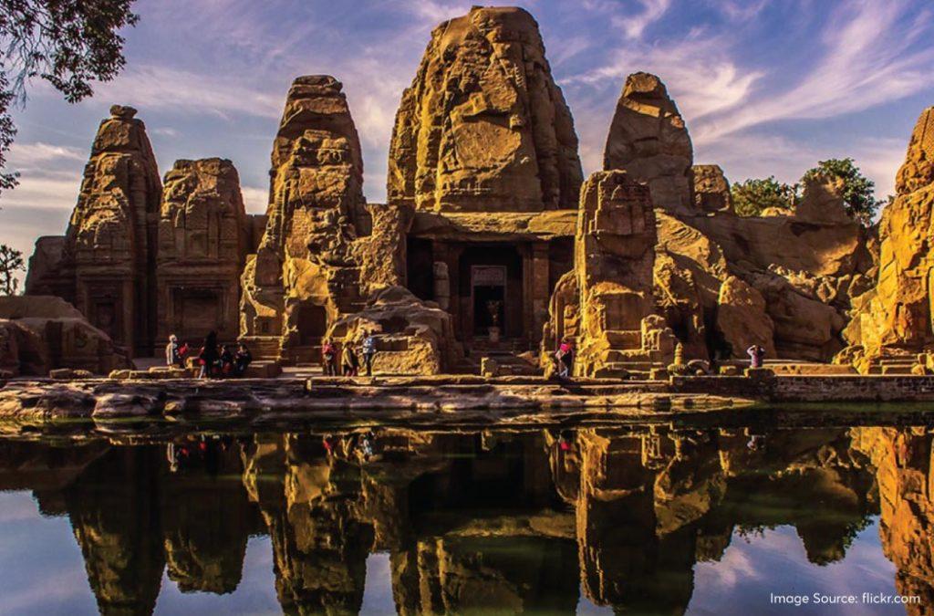 People usually refer to the Masroor Temple as the Himalayan Rock-Cut Temple, Himalayan Pyramids and also the Ellora of the Himalayas. 