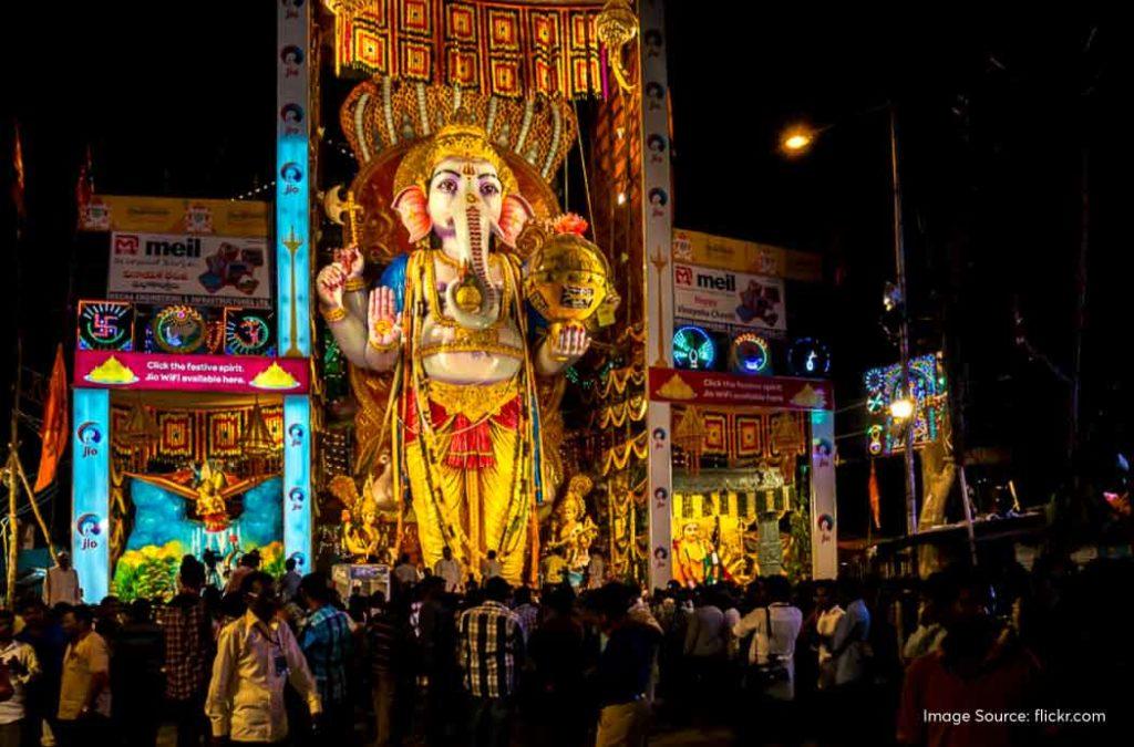 Here are the best Ganpati pandals 