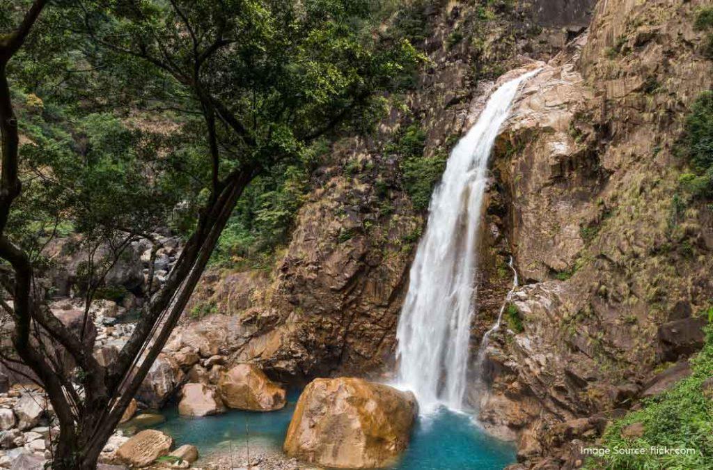 Check out top-rated treks in Meghalaya