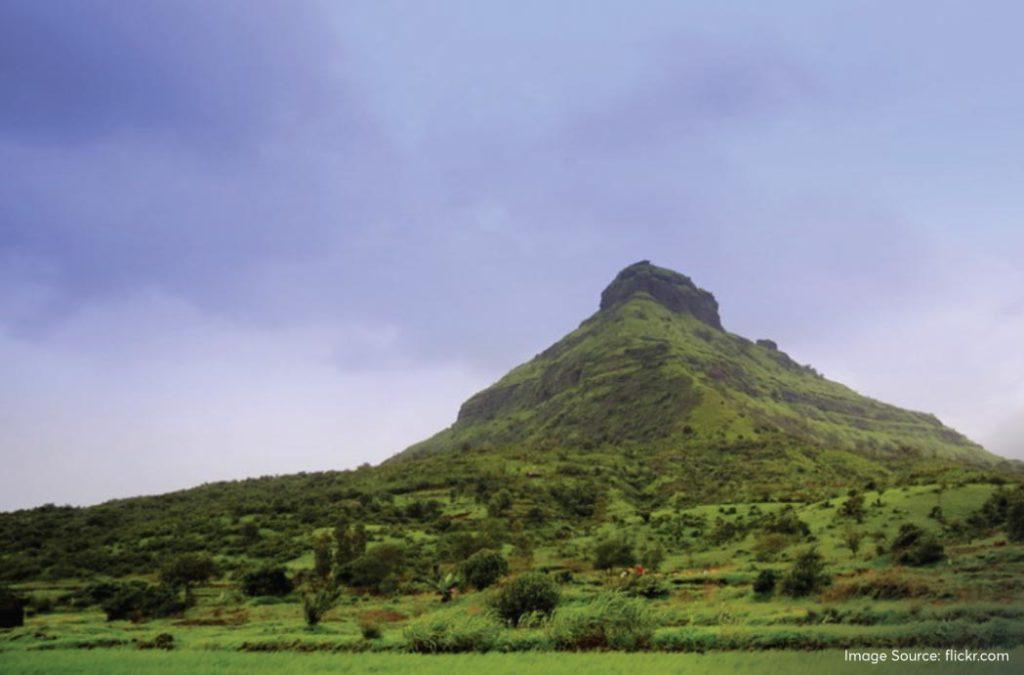 Check out the best monsoon treks in Maharashtra