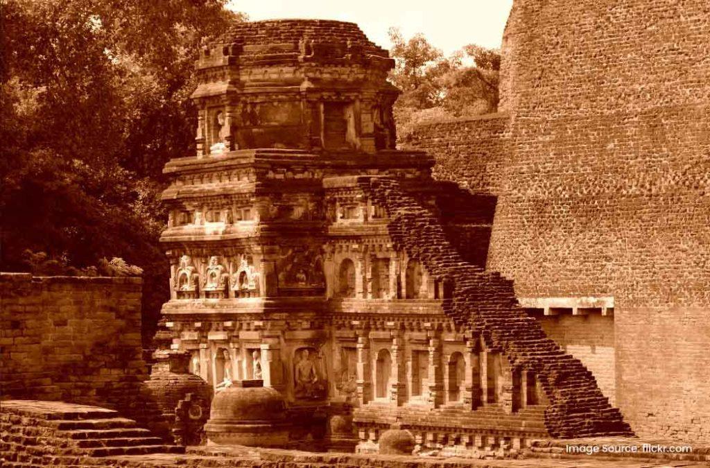 Check out the best tourist places in Nalanda