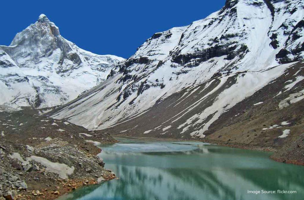 Discover the best destinations for trekking in Uttarakhand