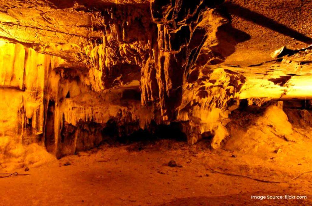 Belum Caves, one of the hidden places to visit in Andhra Pradesh have unique rock shapes and chambers.