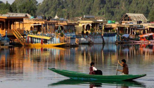 Places to Visit in Srinagar: Shikara Riding through the Jewel of Kashmir