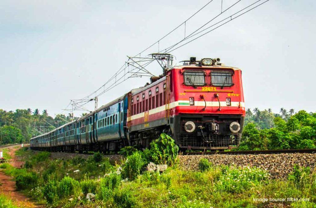 Take a train ride to enjoy the best time to visit in Kerala.