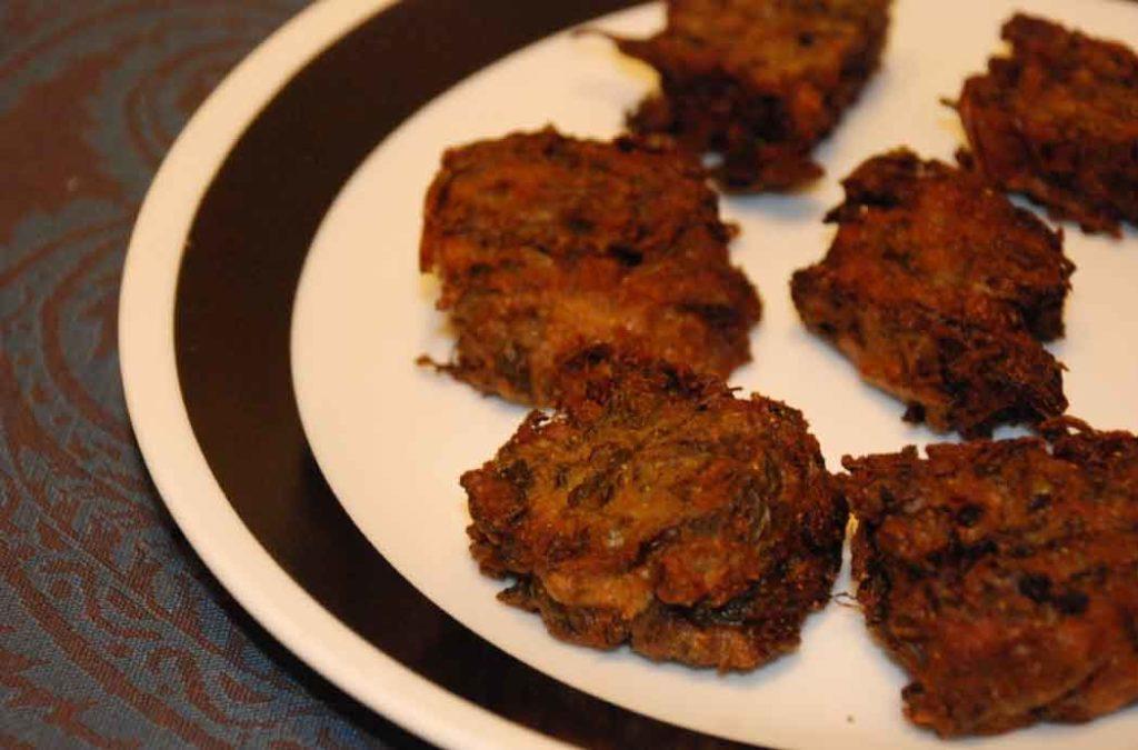 Check out the best and famous food of Maharashtra