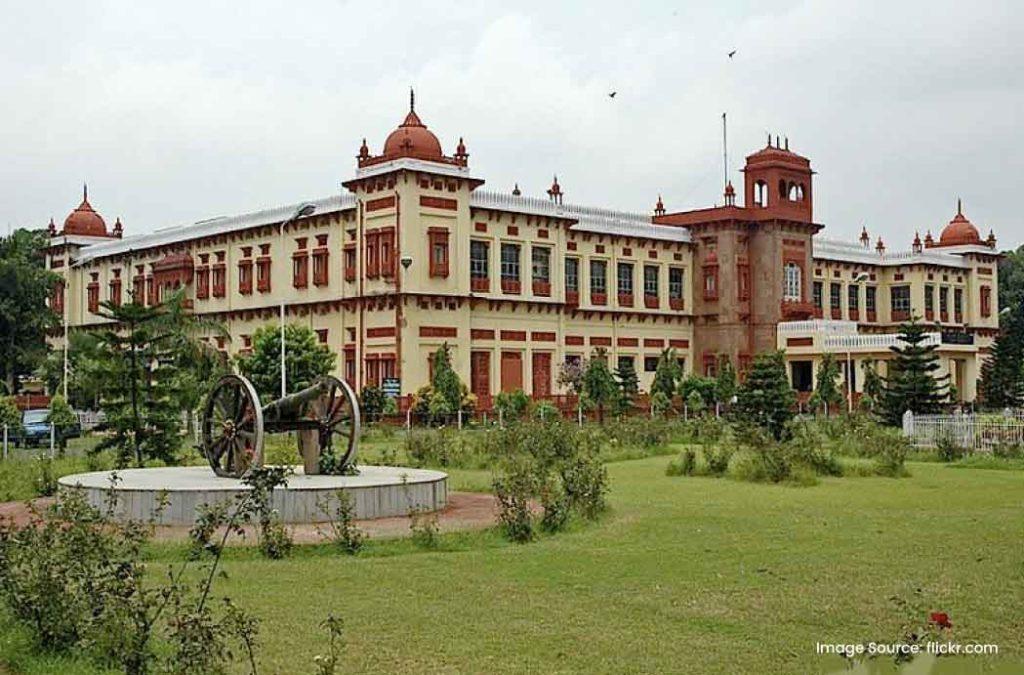 Patna Museum is one of the popular museum in Patna.