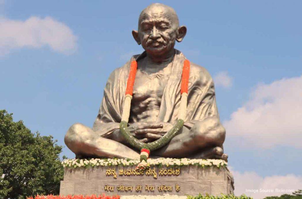 Check out all details about Gandhi Punyatithi